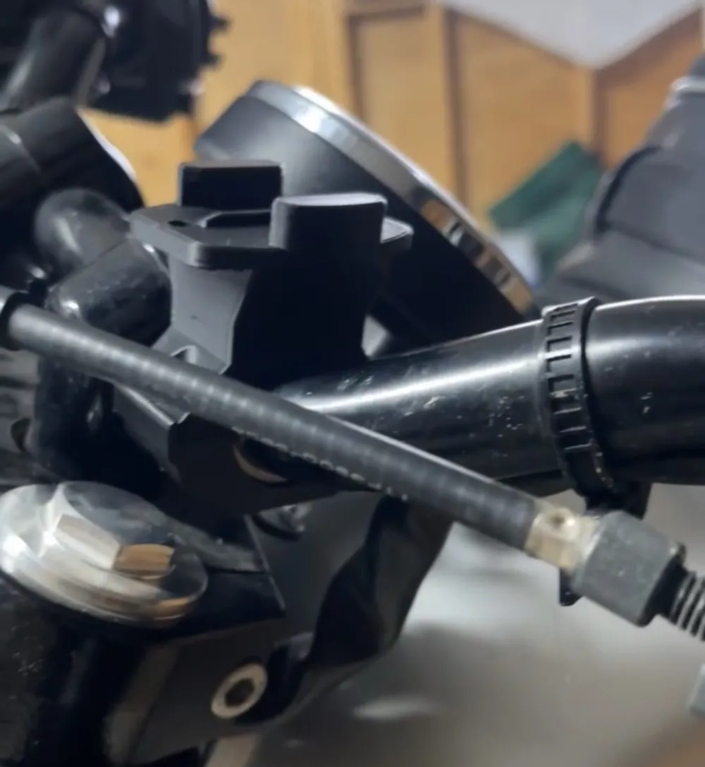 GoPro Handlebar Mount 27mm 15 degree offset, photo 2 of 4 - GoPro Handlebar Mount 27mm 15 degree offset Camera & Photography