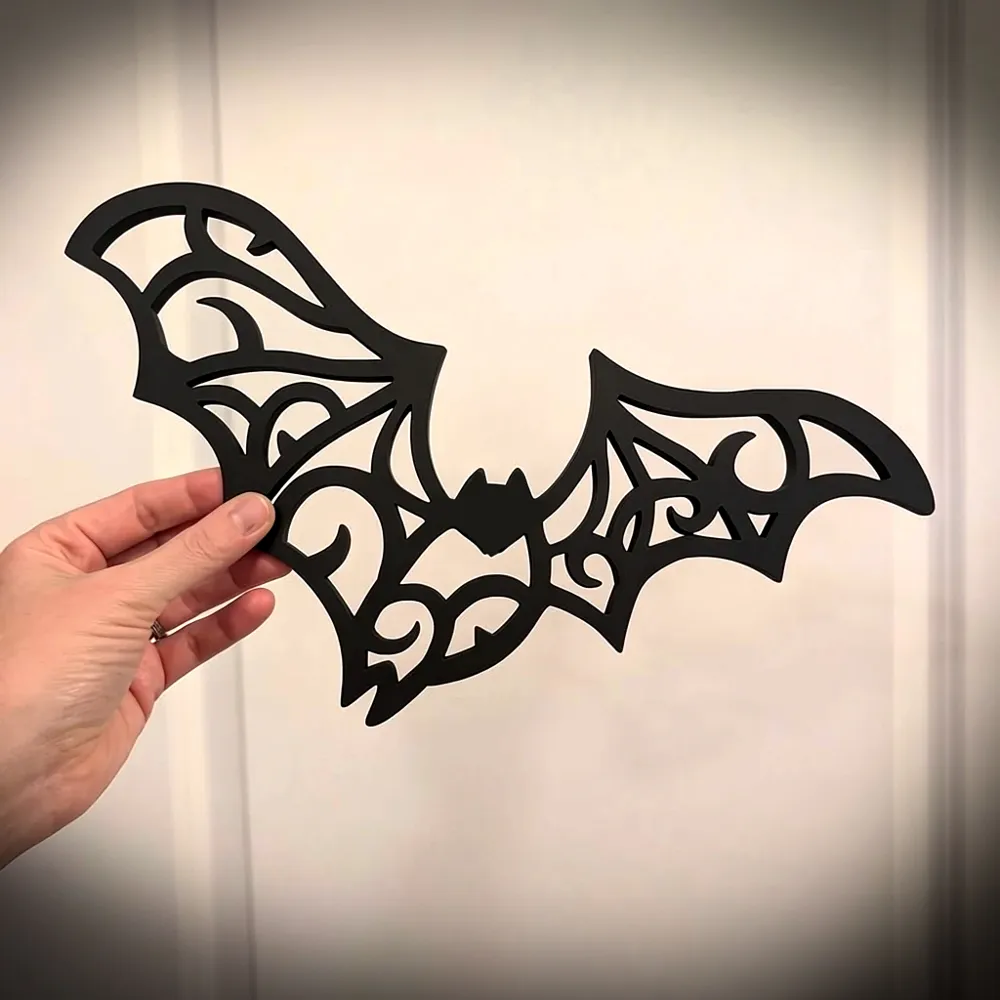Gothic Bat Halloween Wall Decor, photo 2 of 4 - Gothic Bat Halloween Wall Decor Household