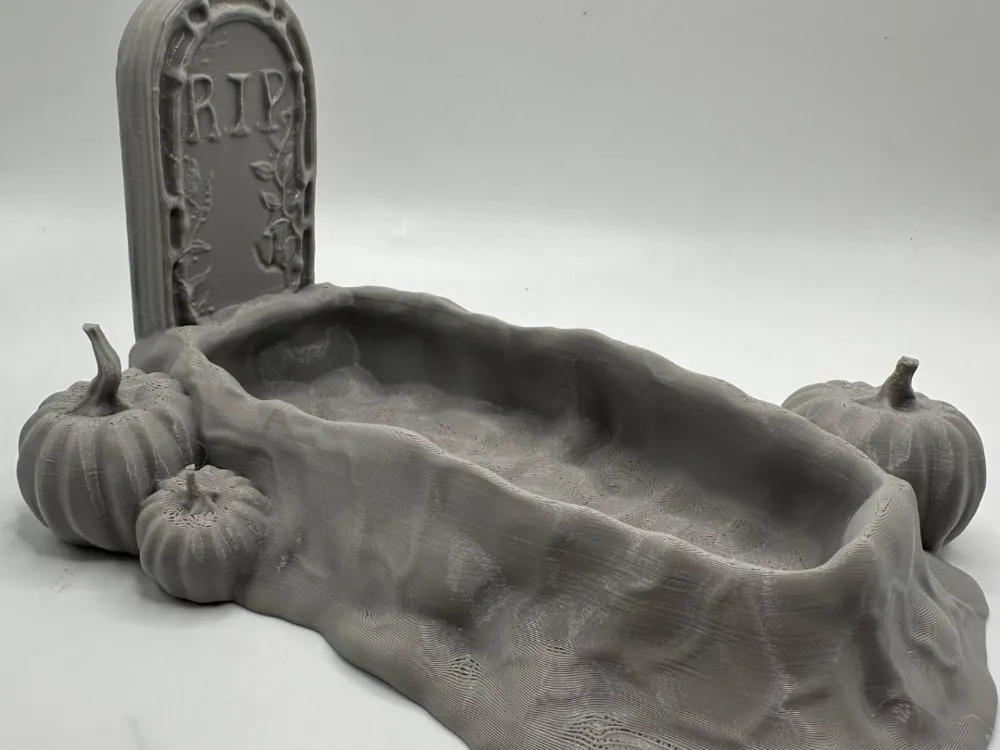 Grave Worm Feeder - Reptile Feeder Bowl