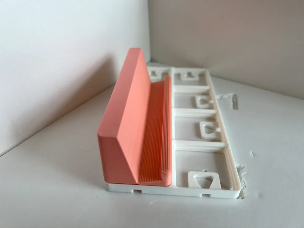 Gridfinity 1x3 Landscape Phone Holder, photo 3 of 4 - Gridfinity 1x3 Landscape Phone Holder Tools