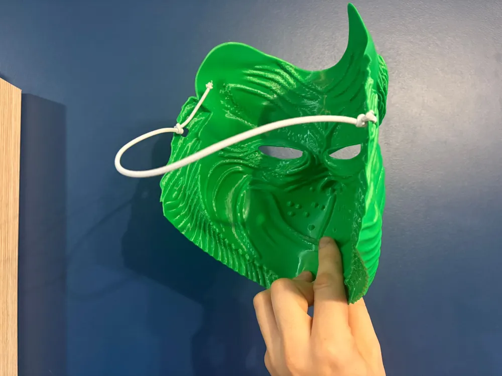 Grinch Mask, photo 2 of 4 - Grinch Mask Props & Cosplay