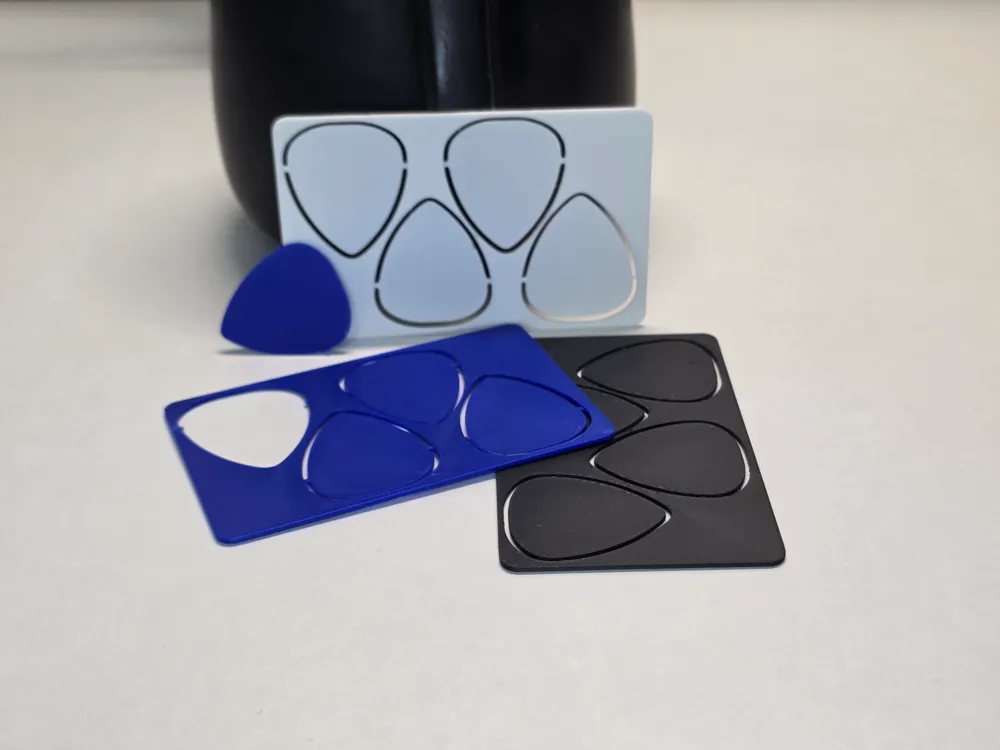 Guitar picks card kit, photo 4 of 4 - Guitar picks card kit Tools