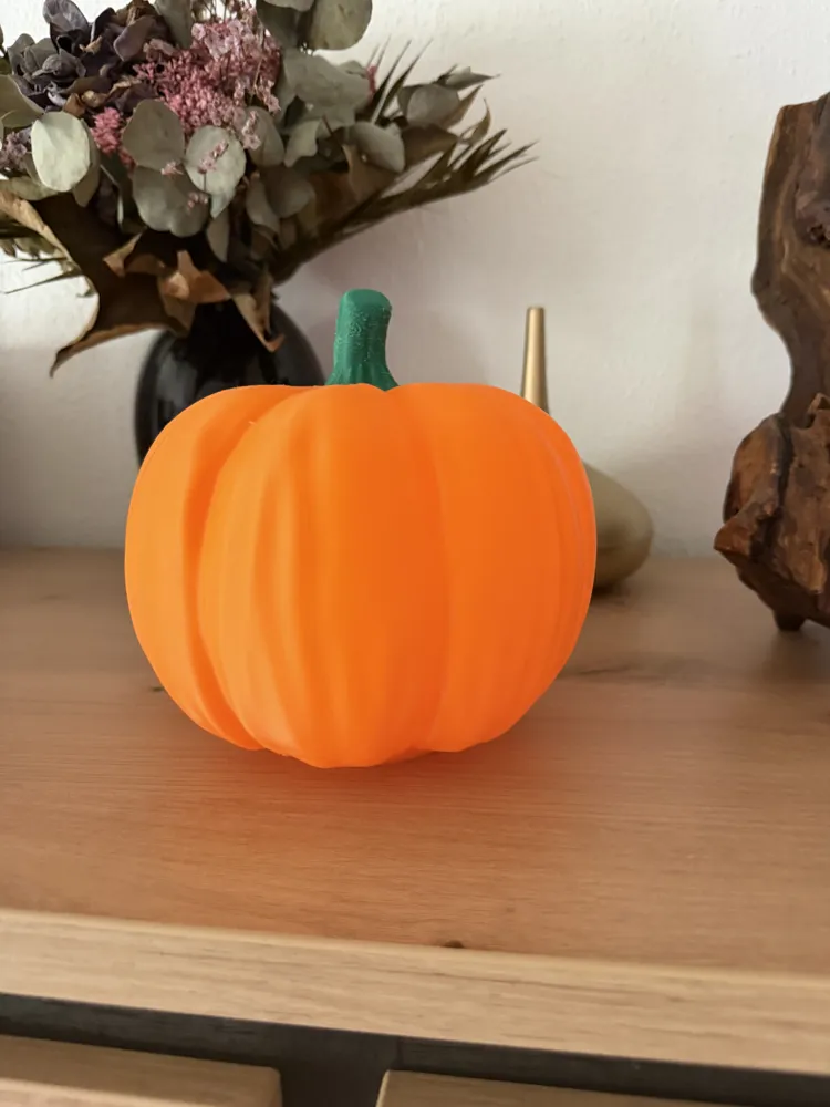 Halloween pumpkin lamp, photo 4 of 4 - Halloween pumpkin lamp Household