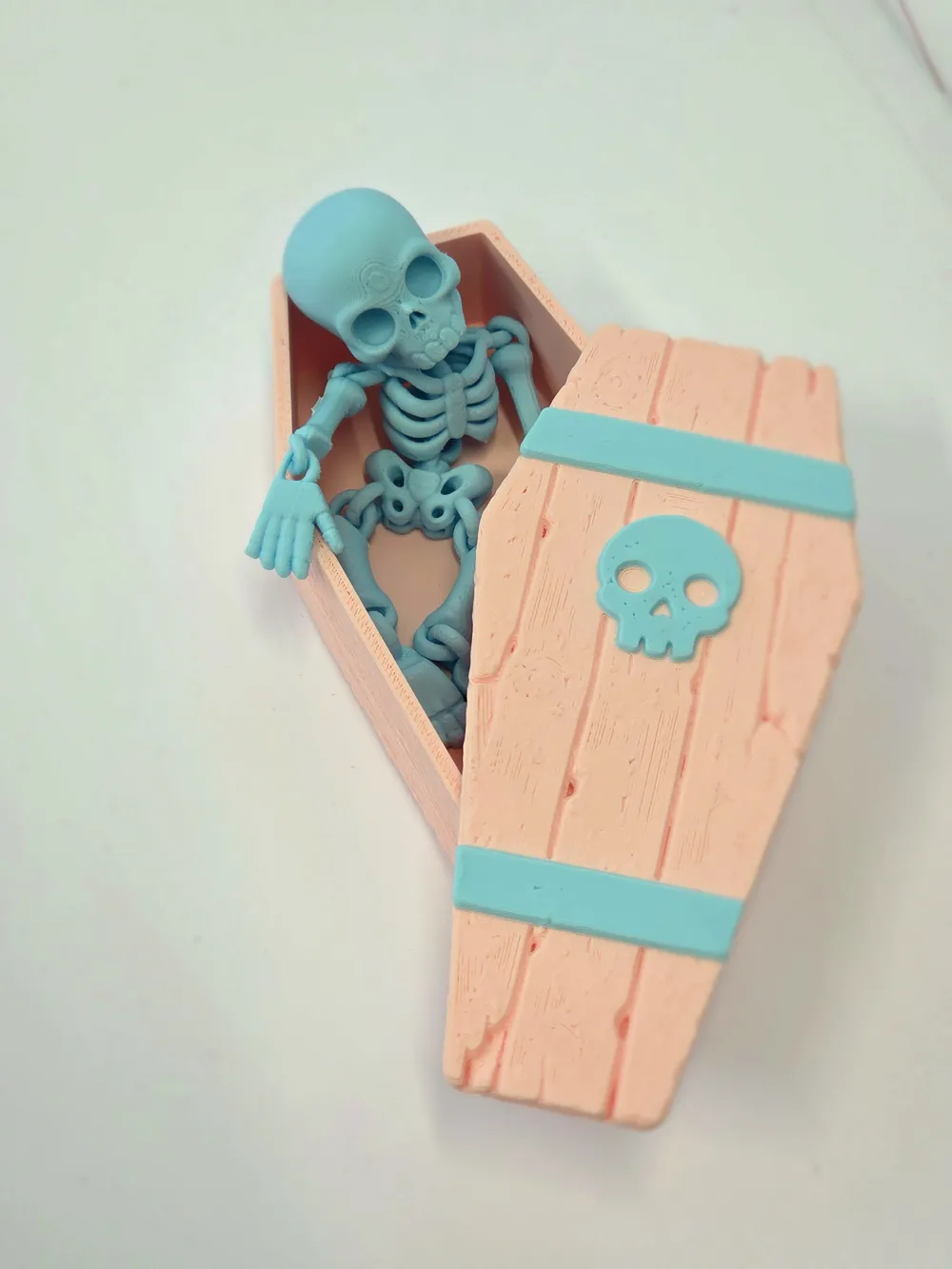 Halloween Skeleton in Coffin. Articulated skeleton, photo 4 of 4 - Halloween Skeleton in Coffin. Articulated skeleton Toys & Games