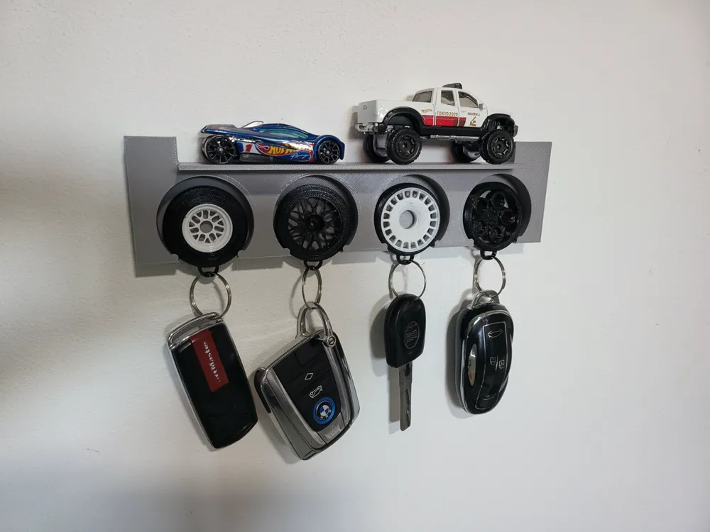 Hanger for car keys for car enthusiasts, photo 4 of 4 - Hanger for car keys for car enthusiasts Hobby & DIY