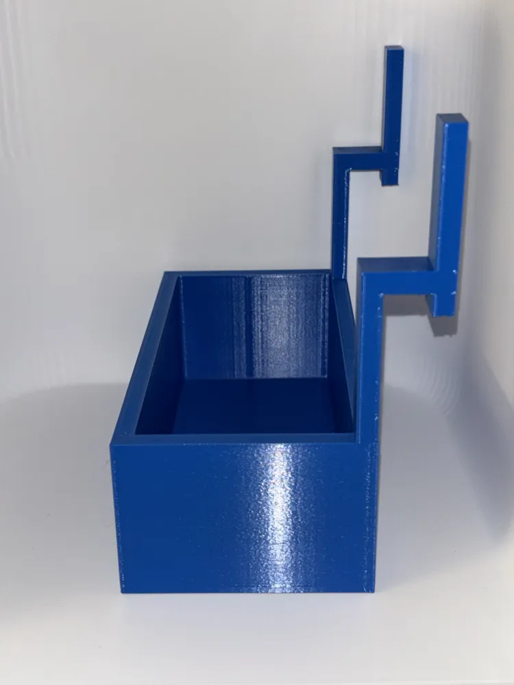 Hanging Animal Feeder and Waterer, photo 4 of 4 - Hanging Animal Feeder and Waterer Pets