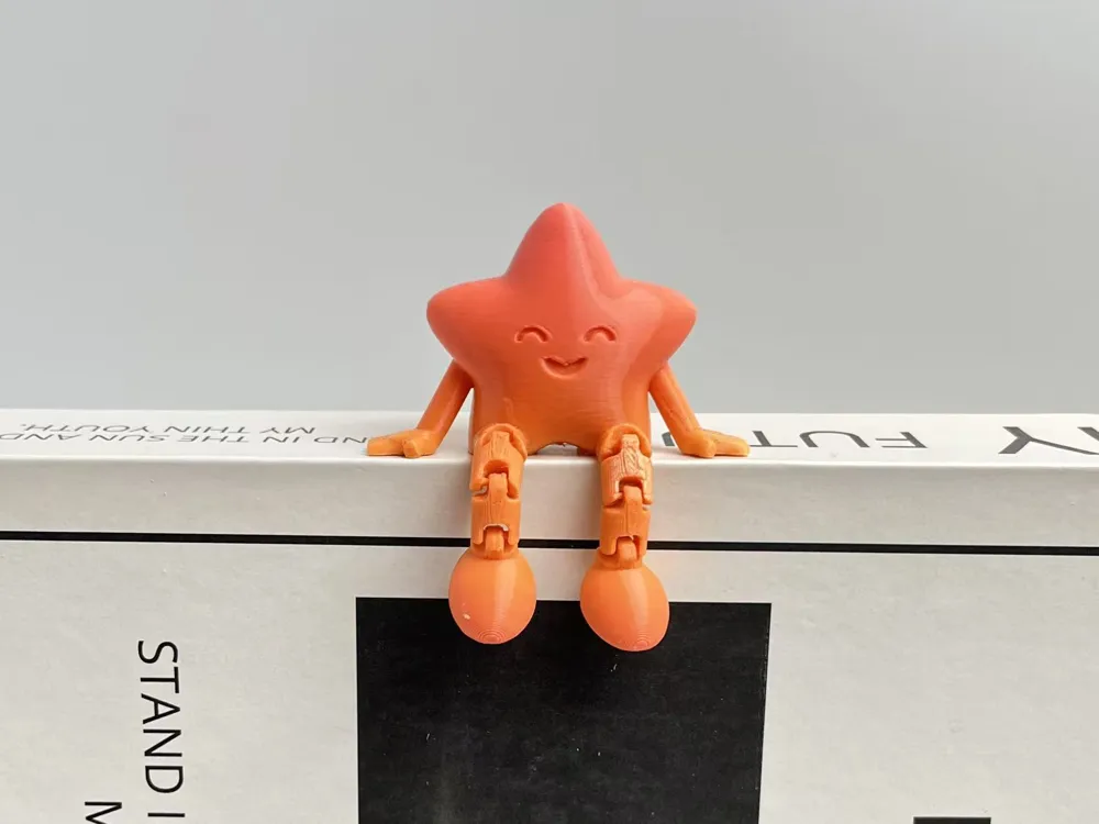 Happy Star Baby Desktop Assistant Computer Ornaments Minifigure with Movable Joints, photo 2 of 4 - Brick-compatible Sets & Minifigures, Toy