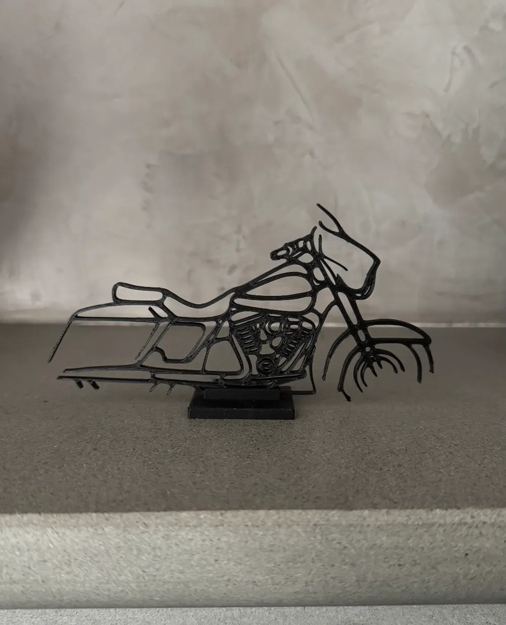 Harley-Davidson Street Glide desk decoration