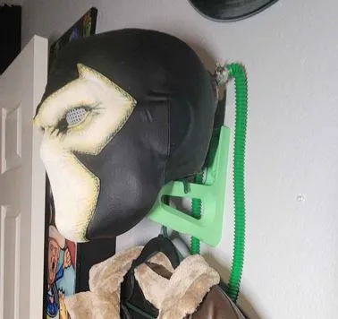 Helmet / Jacket wall hanger Bike or Cosplay V1, photo 4 of 4 - Helmet / Jacket wall hanger Bike or Cosplay V1 Props & Cosplays