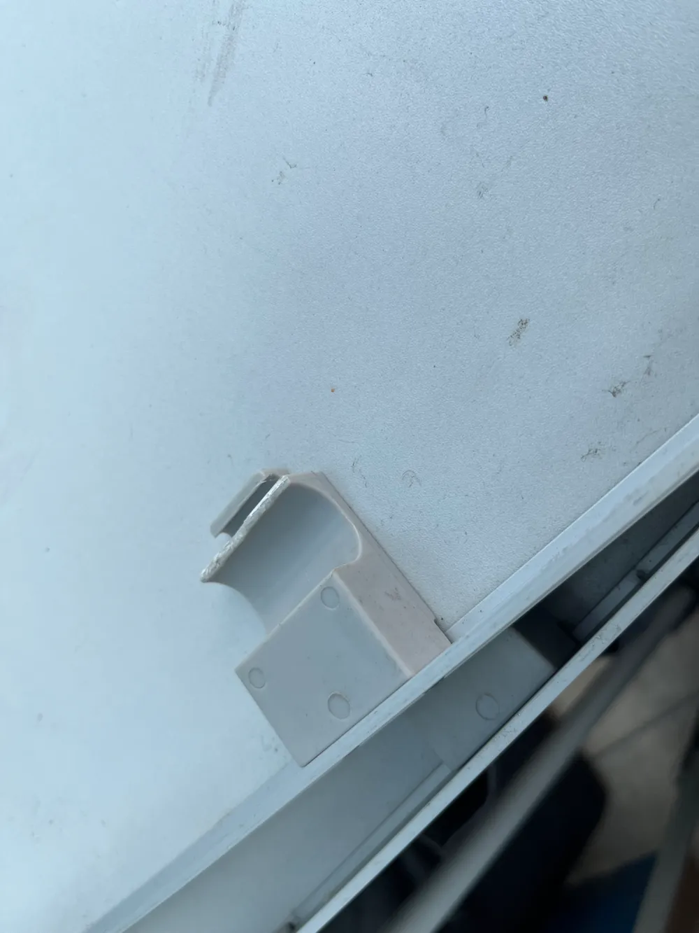 Hi Gear Camping Cupboard Clip, photo 2 of 4 - Hi Gear Camping Cupboard Clip Hobby & DIY