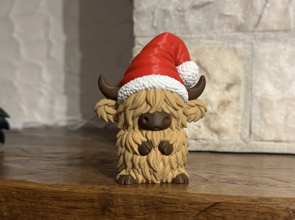 Highland Cow Oversized Hat Christmas Animal Friend, photo 3 of 4 - Highland Cow Oversized Hat Christmas Animal Friend Household