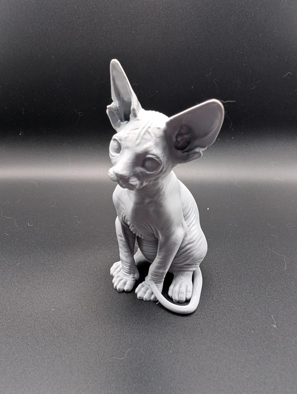 Highly Detailed Sphynx Cat Figurine, photo 4 of 4 - Highly Detailed Sphynx Cat Figurine Art