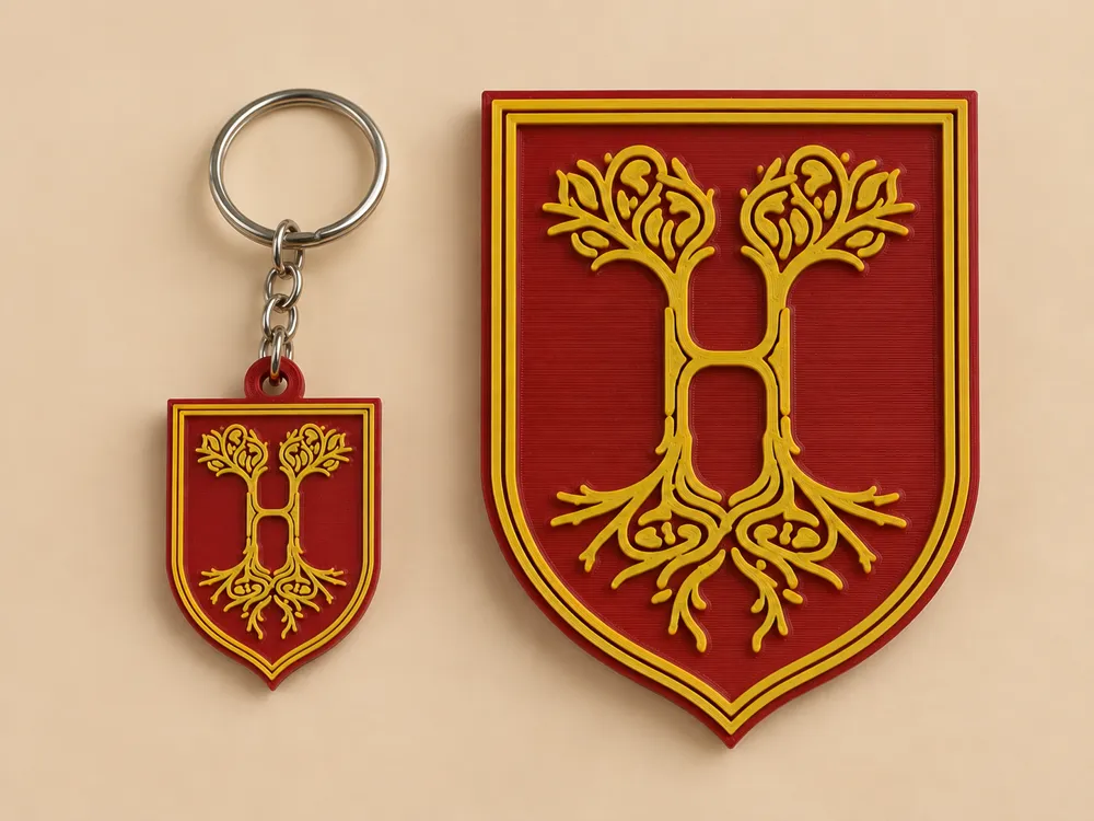 Hogwarts Crest Keychain, Harry Potter, photo 3 of 4 - Hogwarts Crest Keychain, Harry Potter Art