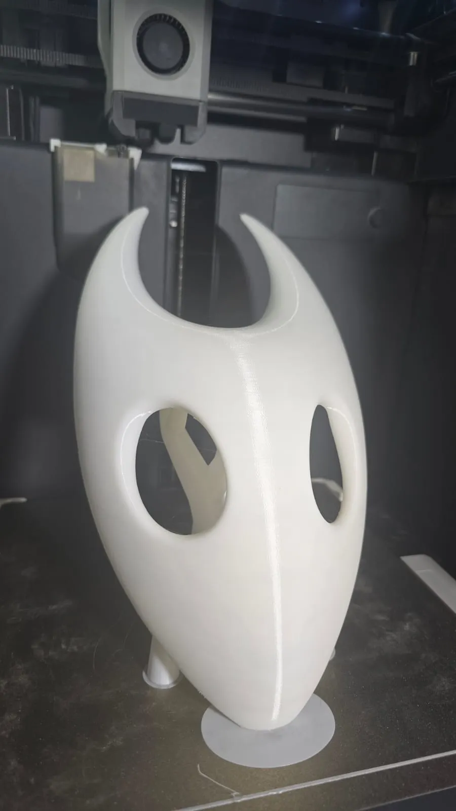 Hornet Mask, Hollow Knight: Silksong, photo 4 of 4 - Hornet Mask, Hollow Knight: Silksong Props & Cosplay