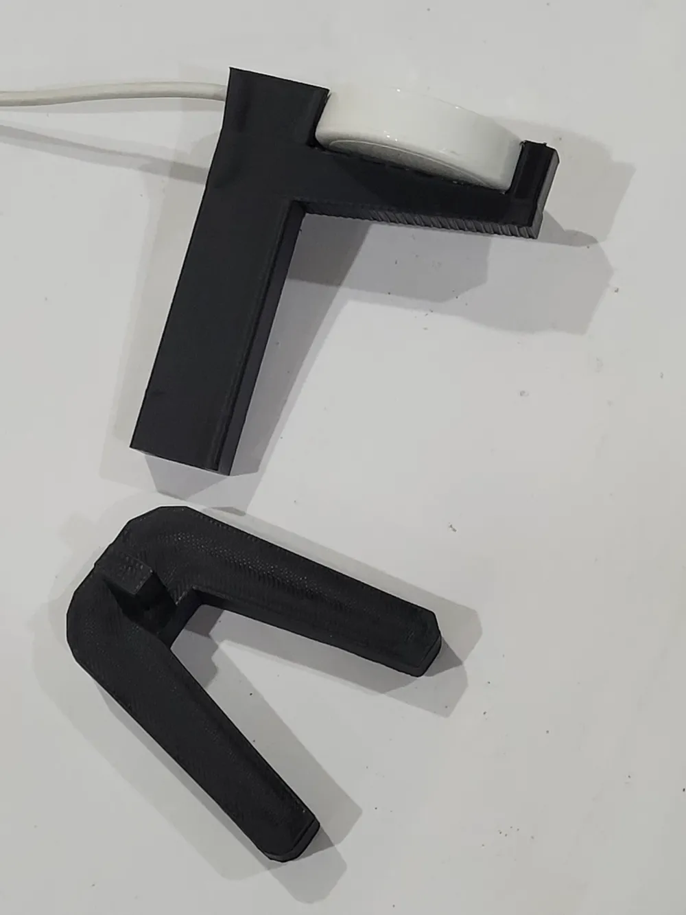 Huawei smartwatch wireless charge station, photo 3 of 4 - Huawei smartwatch wireless charge station Tools