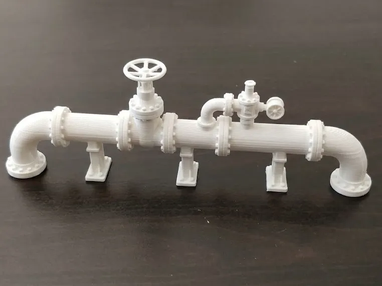 Industrial Gas Pipeline with Valves, photo 2 of 3 - Industrial Gas Pipeline with Valves Tools & Workshop