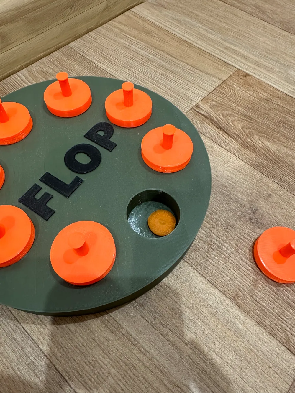 Interactive feeding toy - guinea pig, rabbit,, photo 4 of 4 - Interactive feeding toy - guinea pig, rabbit, Pets