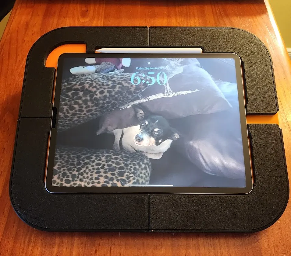 Ipad Pro 12.9 M2 Version of the FRAME, photo 4 of 4 - Ipad Pro 12.9 M2 Version of the FRAME Mobile & Device Accessories