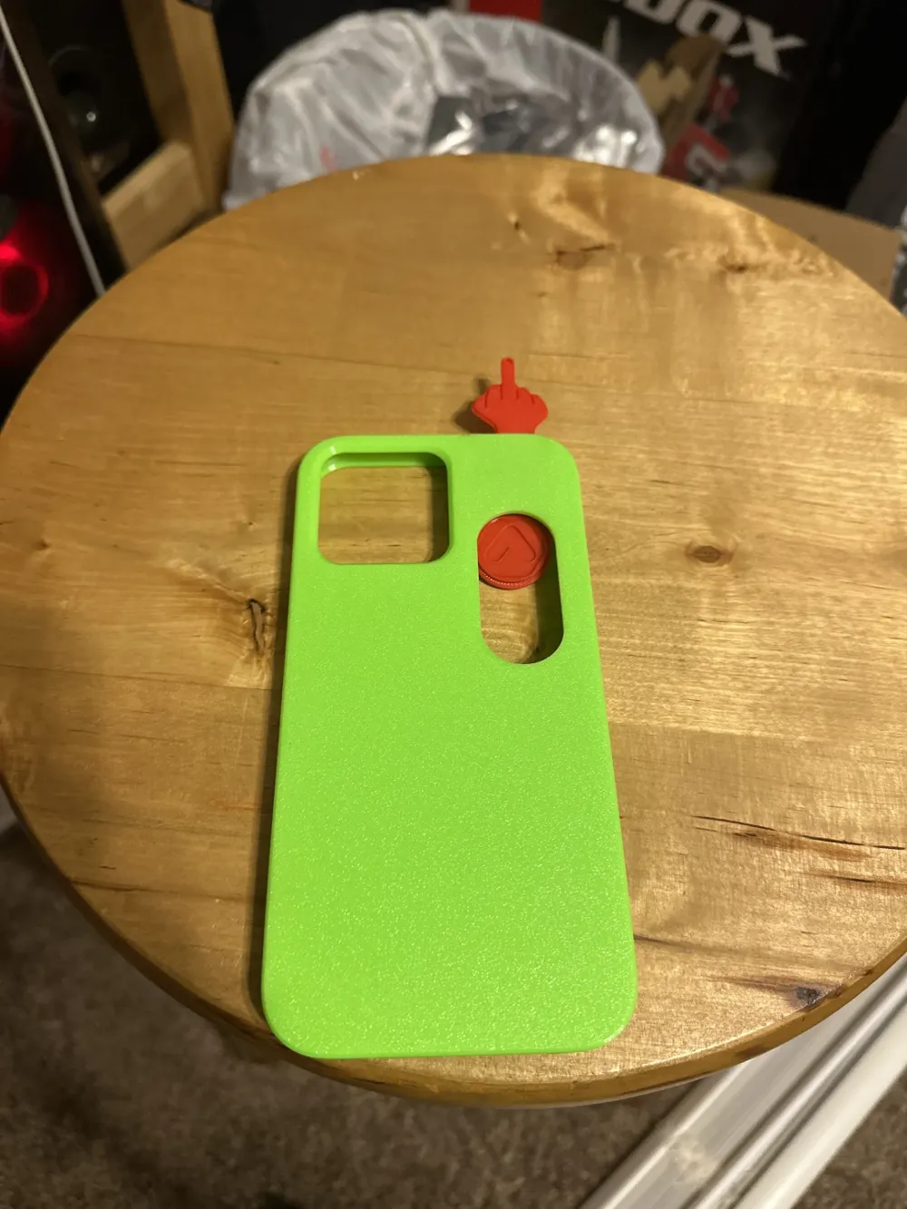Iphone 15 Pro Max Case - Sliding Middle Finger, photo 3 of 4 - Iphone 15 Pro Max Case - Sliding Middle Finger Hobby & DIY