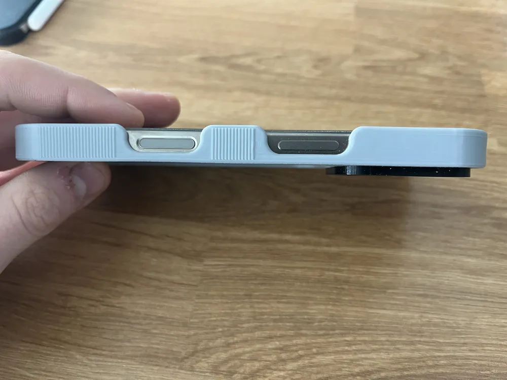 iPhone 16 Pro Case, photo 4 of 4 - iPhone 16 Pro Case Mobile & Device Accessories