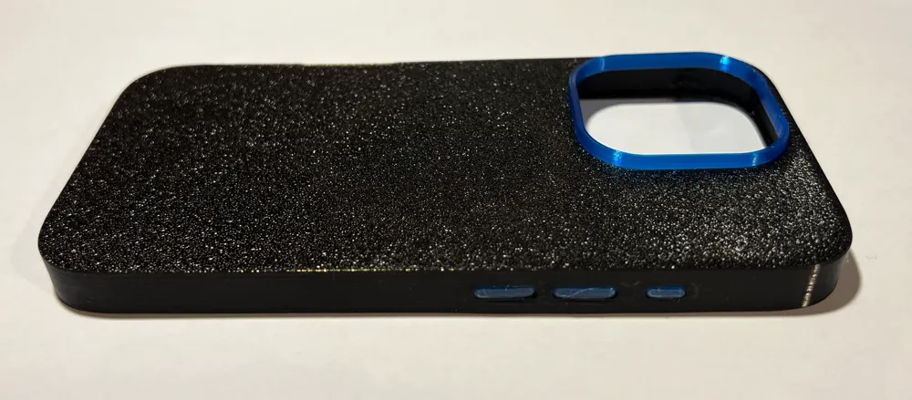 iPhone 16 Pro Case with MagSafe (TPU 95A), photo 3 of 4 - iPhone 16 Pro Case with MagSafe (TPU 95A) Fashion