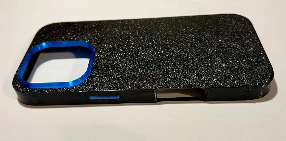 iPhone 16 Pro Case with MagSafe (TPU 95A), photo 4 of 4 - iPhone 16 Pro Case with MagSafe (TPU 95A) Fashion
