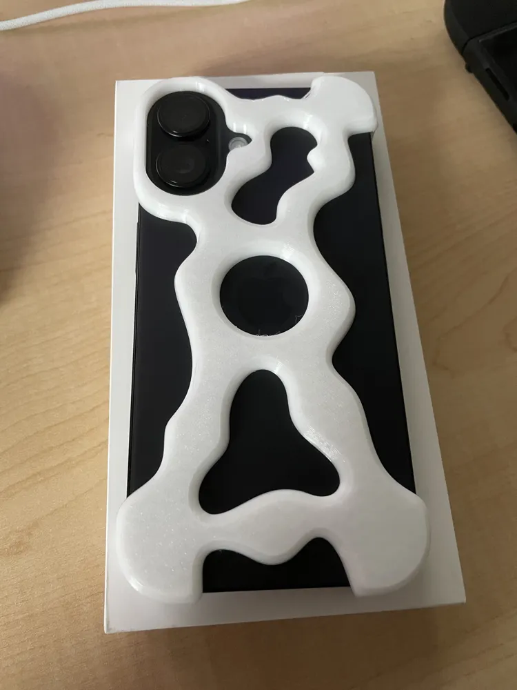 iPhone 16 Skeleton Case, photo 3 of 4 - iPhone 16 Skeleton Case Mobile & Device Accessories