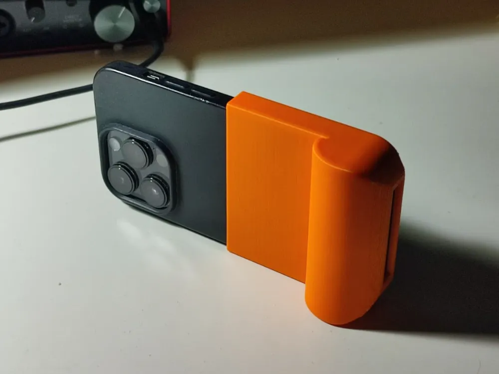 iPhone Camera Grip - iPhone 14 pro grip