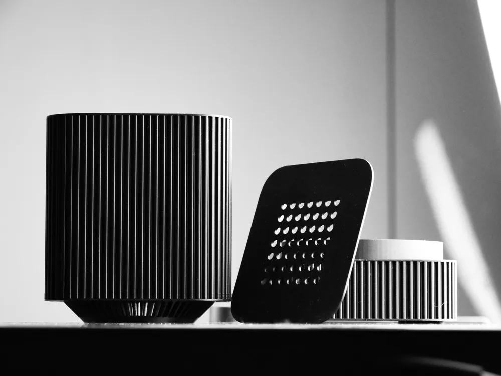 Japandi Fluted Smart Pot | Water Level Indicator, photo 5 of 5 - Levels & Plumb Tools, indoor planter