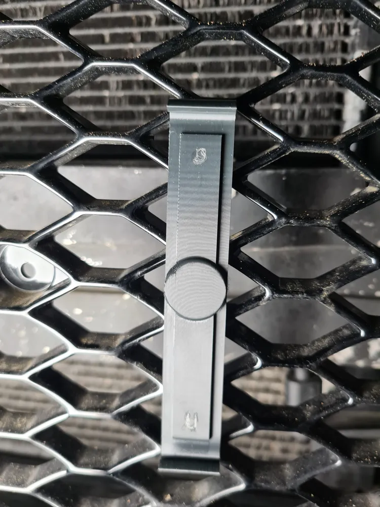 License plate holder Audi RS3 8P grill / radiator grille, photo 2 of 3 - Dumbbell, Kettlebell & Weight Accessories, mark
