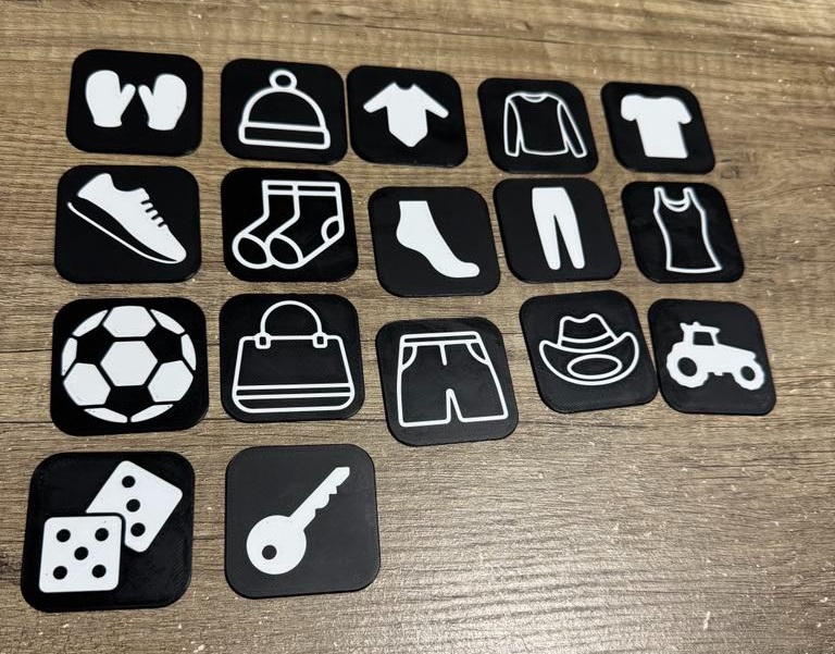 labels for dressing room and children's room