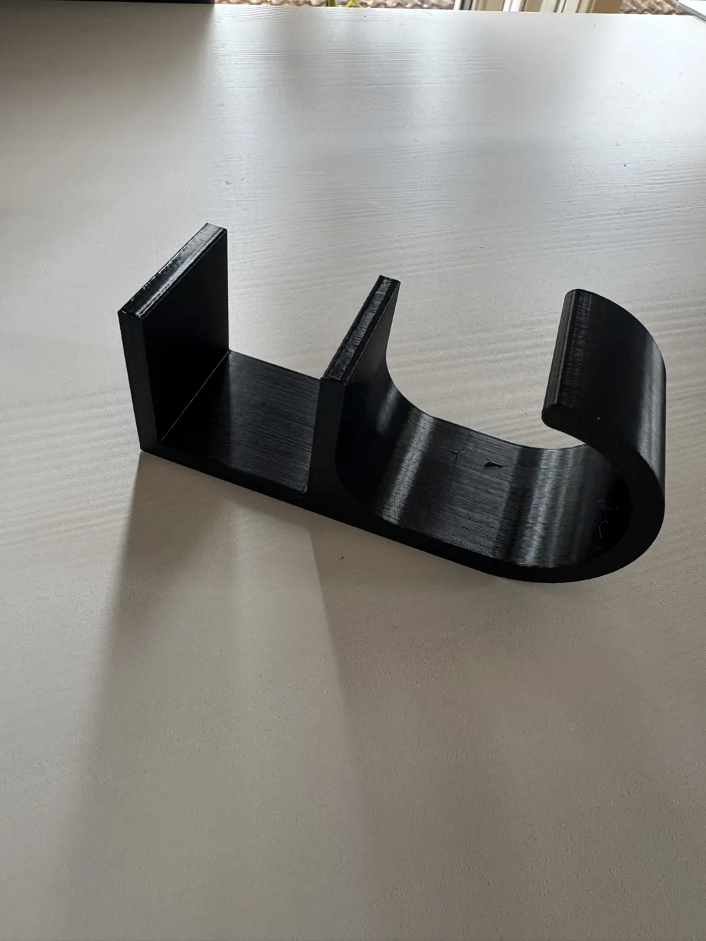 Lagklapten under desk cable holder, photo 2 of 4 - Lagklapten under desk cable holder Mobile & Device Accessories
