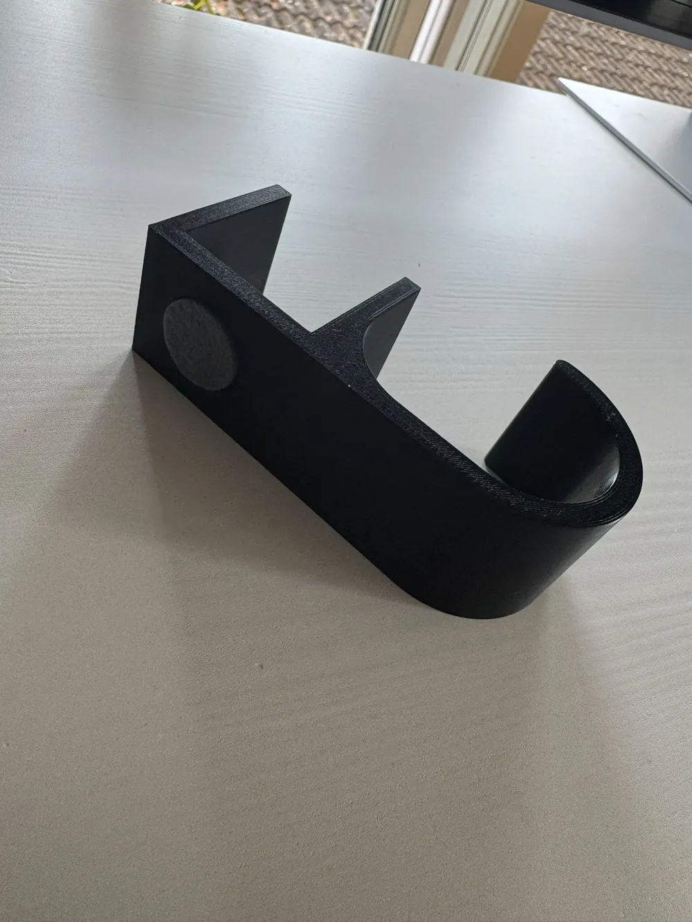 Lagklapten under desk cable holder, photo 4 of 4 - Lagklapten under desk cable holder Mobile & Device Accessories