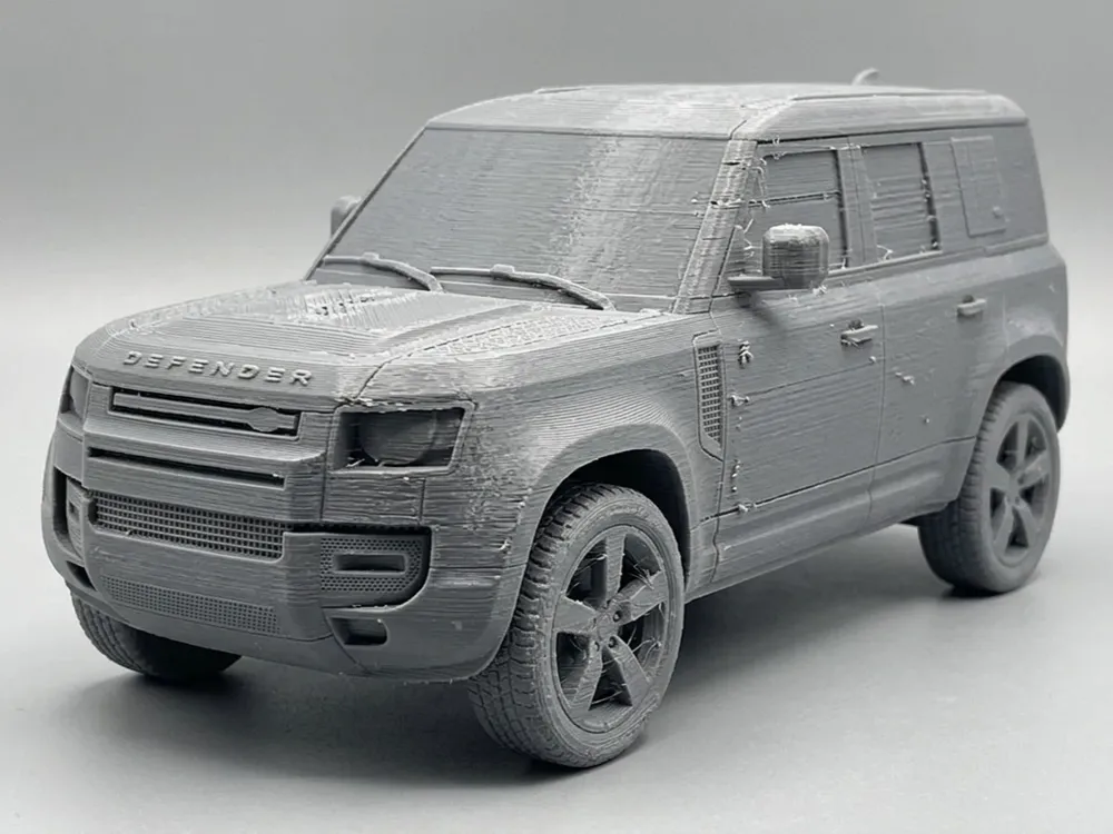 Land Rover Defender 2025