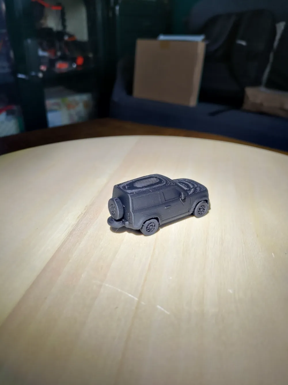 Land Rover Defender 90 (2020) Playable Toy, photo 4 of 4 - Off-road, Camper & Truck Accessories, wheels