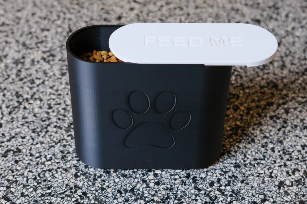 Large Food Container for Pet Food + Sliding Lid, photo 3 of 4 - Pet Bowls & Feeders, box