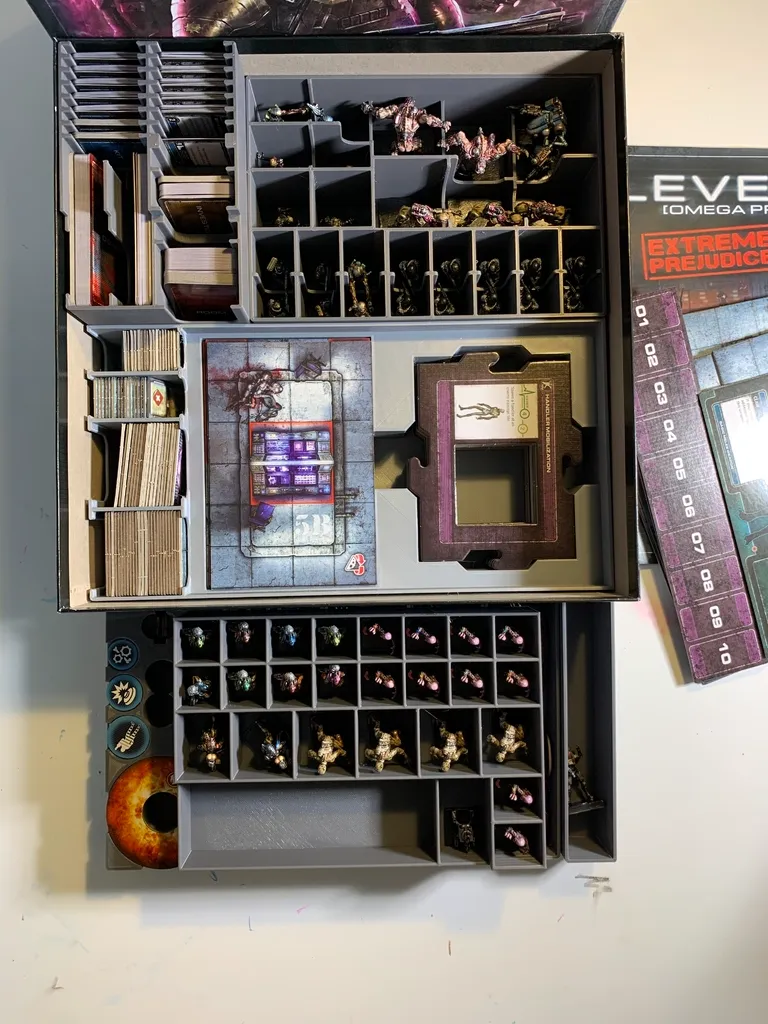 Level 7 - Omega Protocol Complete Organizer, photo 4 of 4 - Level 7 - Omega Protocol Complete Organizer Toys & Games