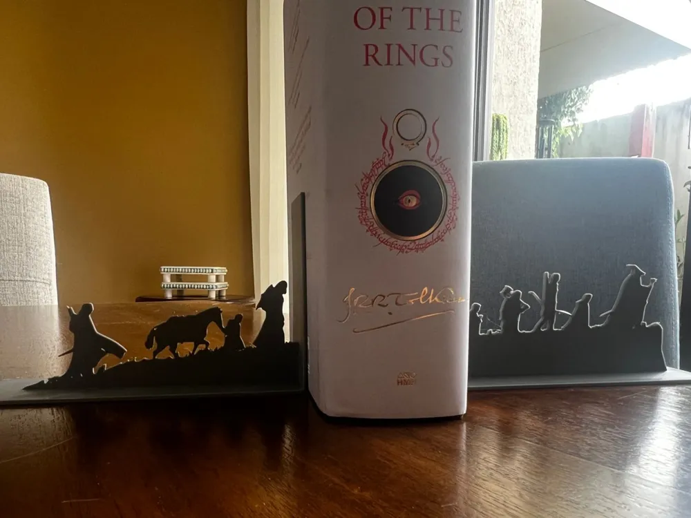 Lord of the Rings Silhouette Bookends, photo 3 of 4 - Lord of the Rings Silhouette Bookends Household