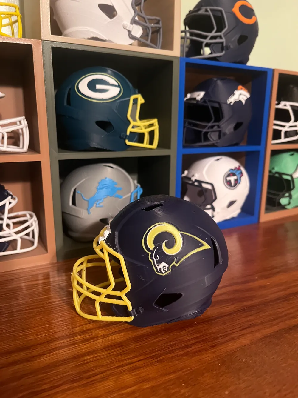 Los Angeles Rams Football Helmet, photo 2 of 4 - Los Angeles Rams Football Helmet Sports & Fitness