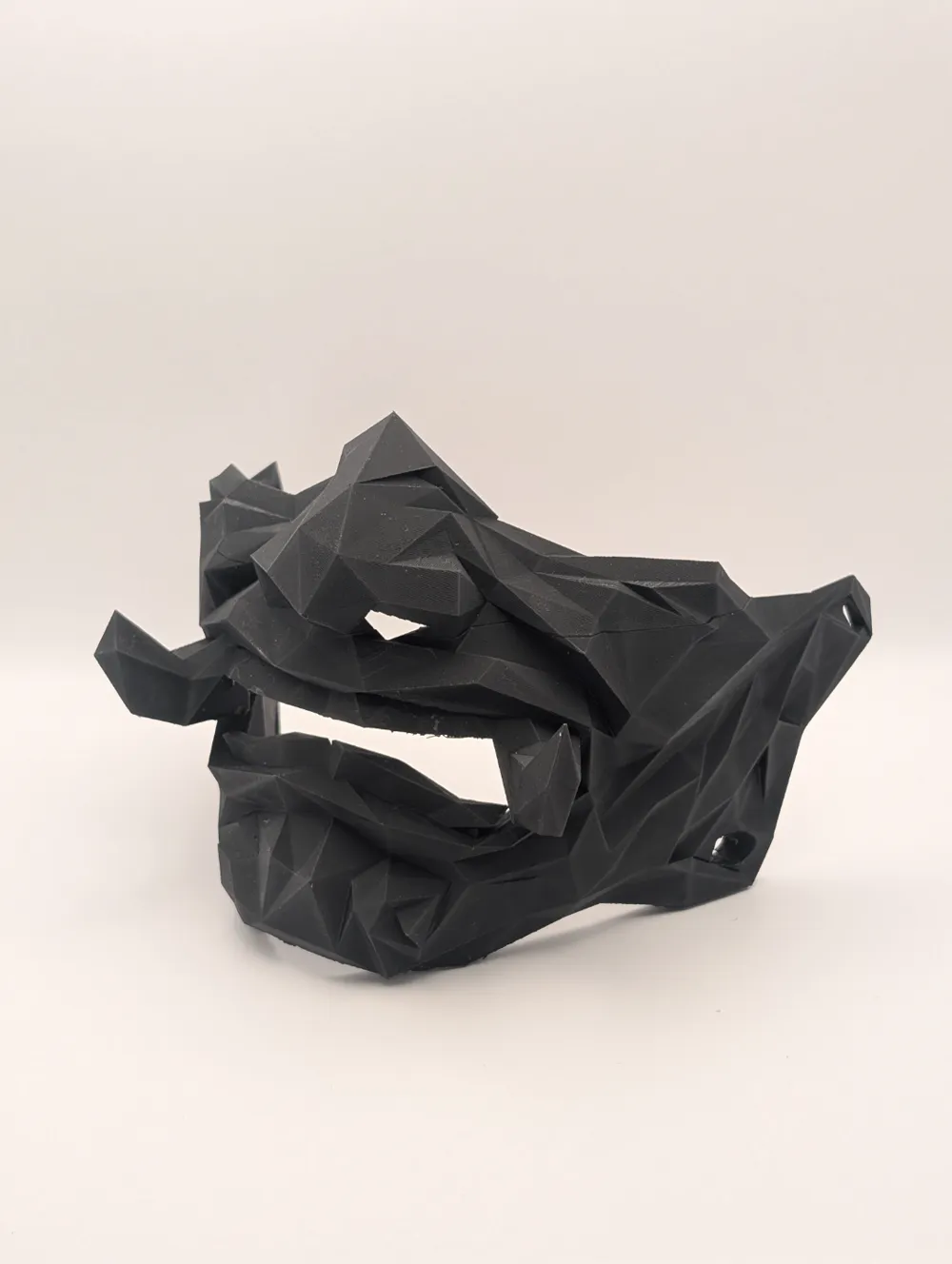 Low-Poly Samurai Mask, photo 3 of 4 - Low-Poly Samurai Mask Props & Cosplay