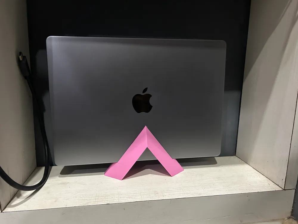 MacBook Stand - MacBook Stands, in stock in India