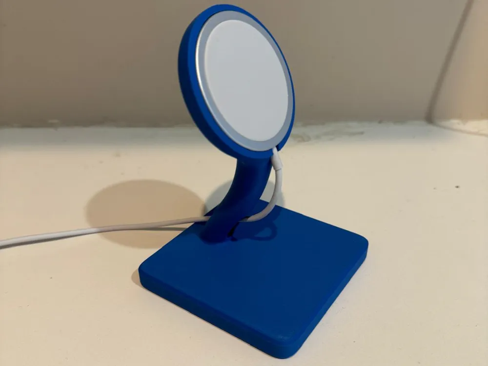 Magsafe Charger Stand (increased angle) - MagSafe Stands & Docks, in stock in India