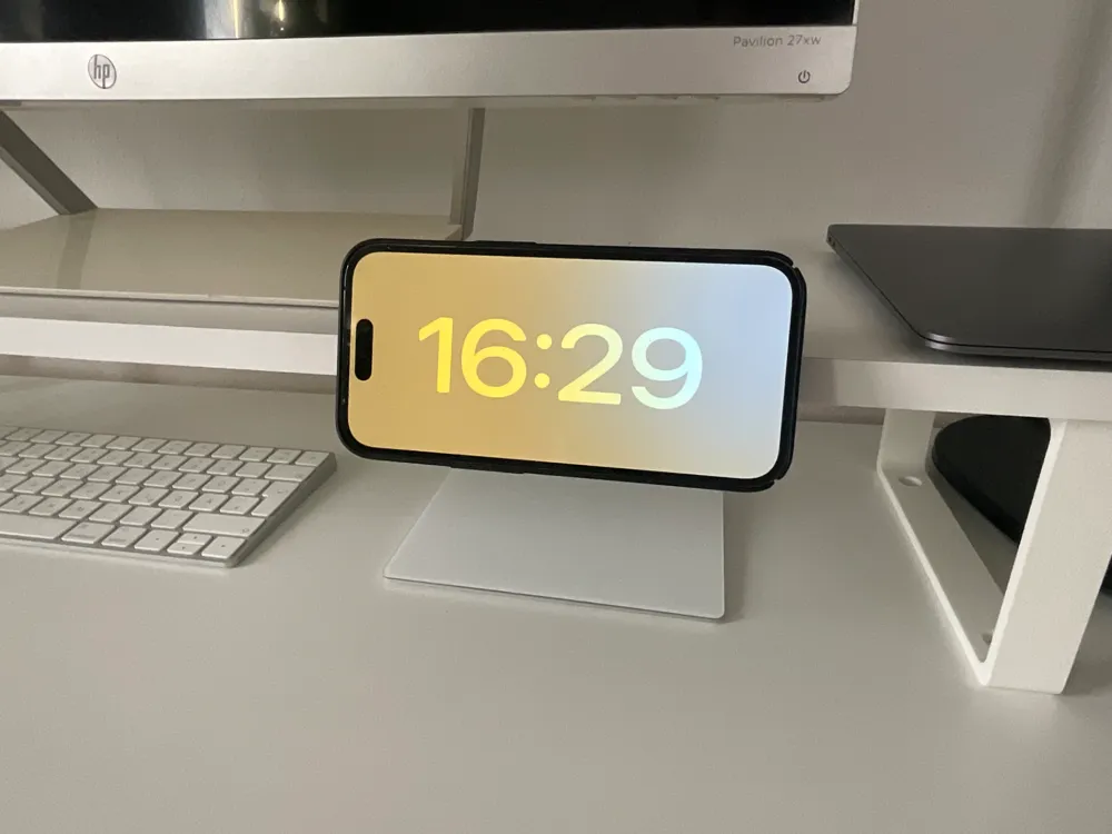 Magsafe Desk Mount, photo 3 of 4 - Magsafe Desk Mount Desk & Office