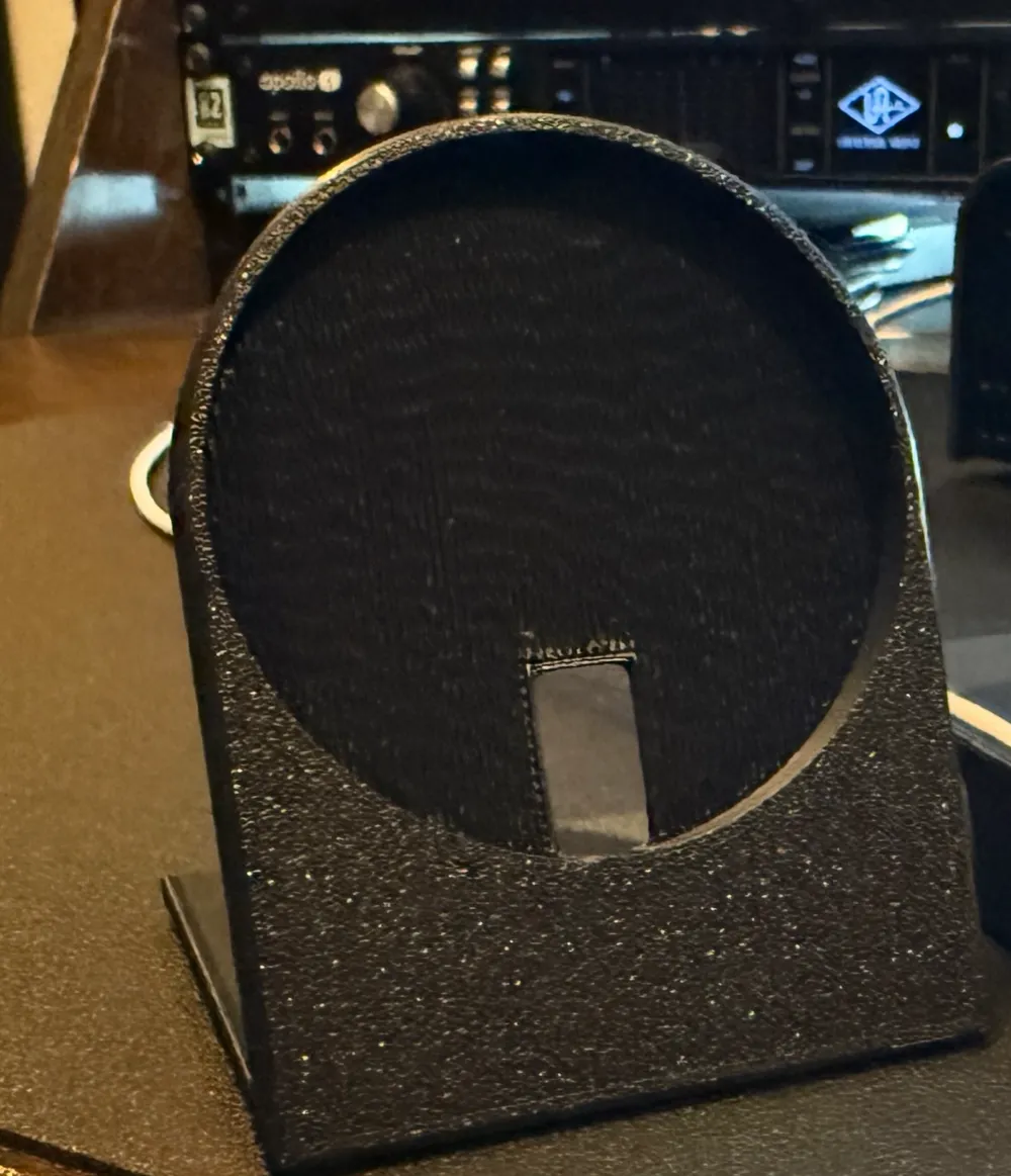 Magsafe Desk Mount, photo 4 of 4 - Magsafe Desk Mount Hobby & DIY