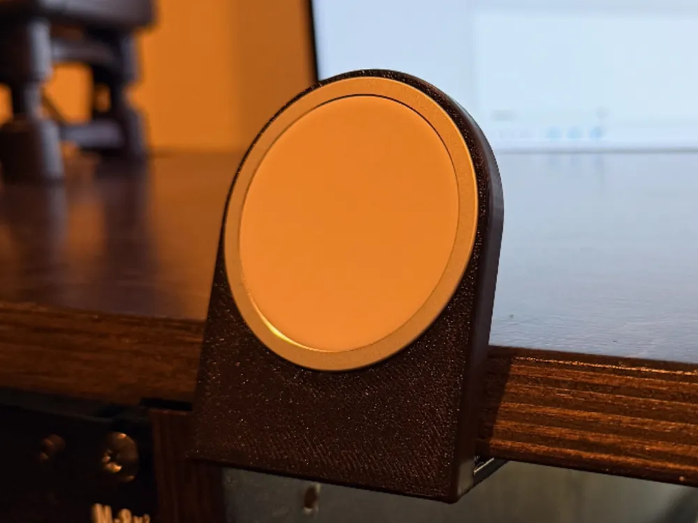 Magsafe Desk Mount - Electronics, in stock in India