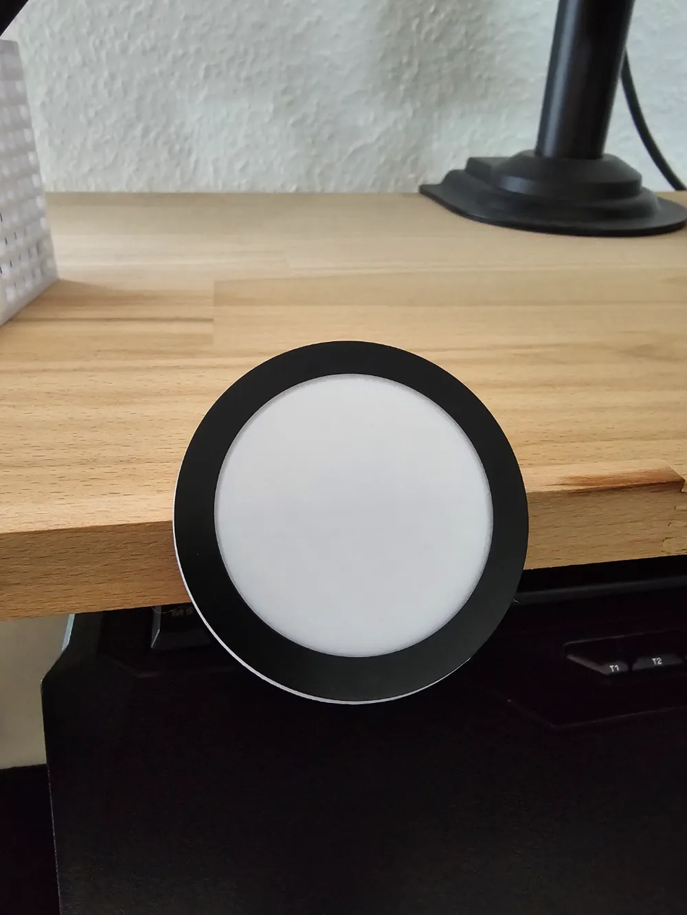 MagSafe Holder for ur desk, photo 2 of 4 - MagSafe Holder for ur desk Household