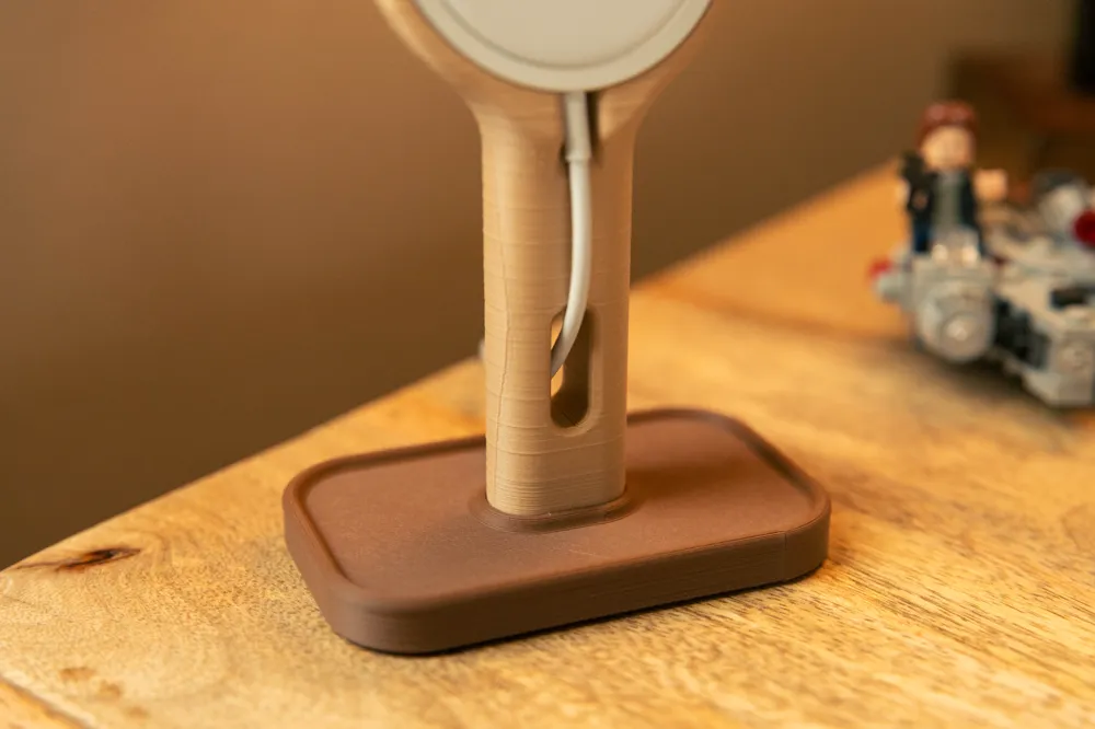 MagSafe iPhone Stand, photo 4 of 4 - MagSafe iPhone Stand Household