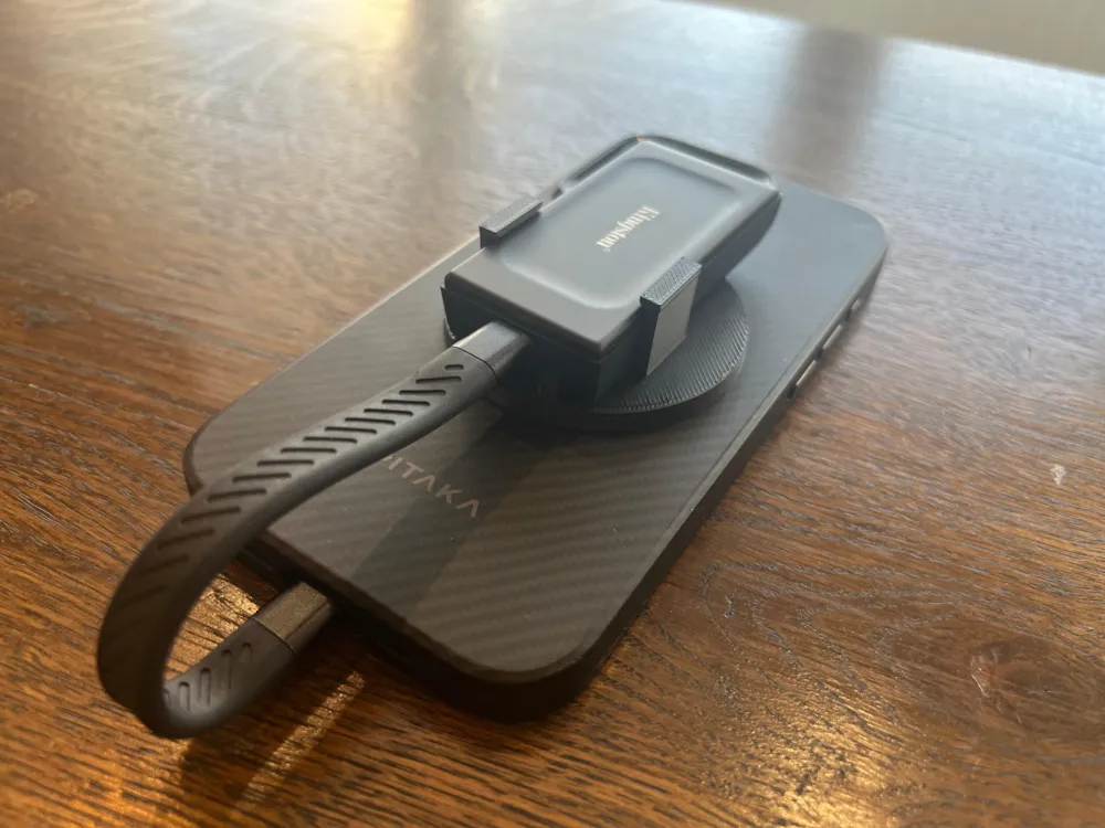 MagSafe Mount for Kingston XS1000, photo 3 of 4 - MagSafe Mount for Kingston XS1000 Hobby & DIY