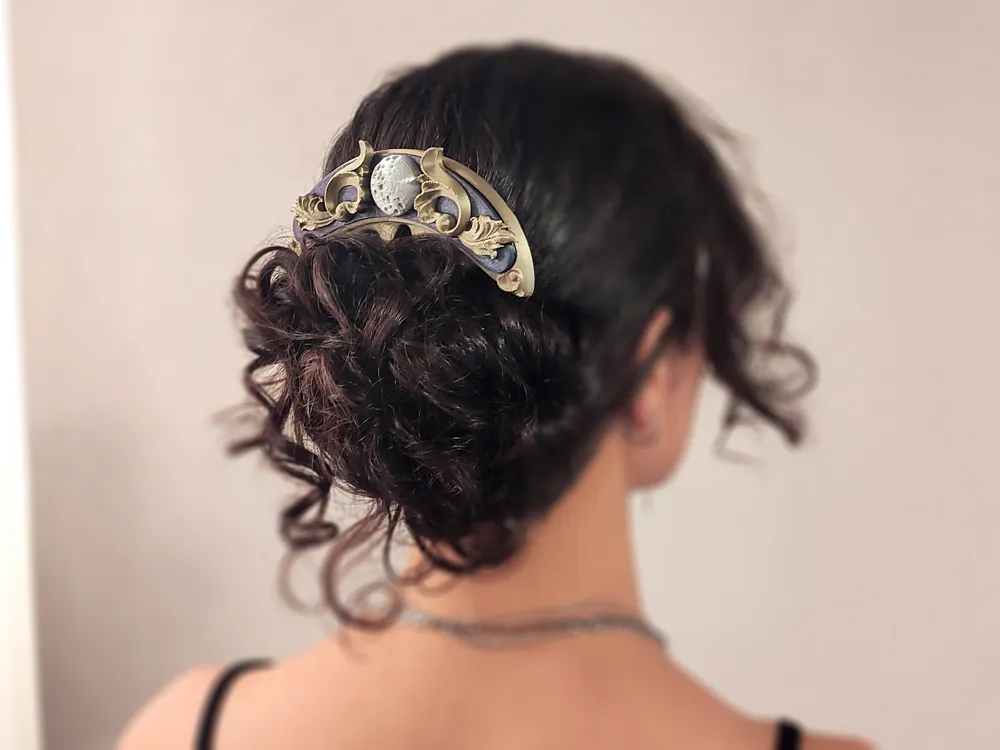 Majestic Moon - Ornamental Haircomb, photo 3 of 4 - Showpieces & Sculptures, hairpin
