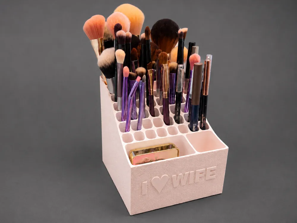 Makeup Brush Organizer, photo 2 of 3 - Makeup Brush Organizer Tools